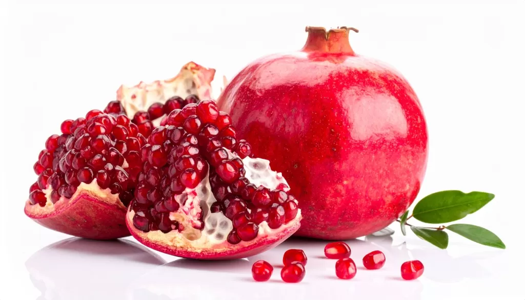 Польза и вред граната для здоровья: советы врача
