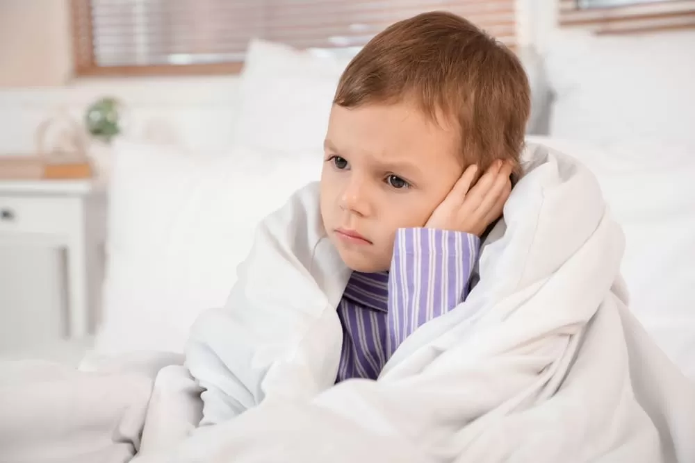 Гнойный отит у ребенка