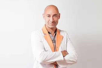 Высокие каблуки вредят здоровью: мнение специалиста. Андрей Орос