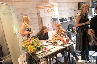 GMS Clinic и Алена Гаврина на бизнес-девичнике. Красота начинается изнутри.